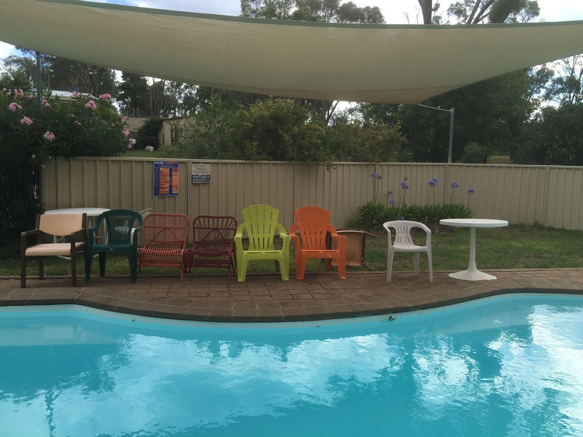 Warrumbungles Mountain Motel Coonabarabran Exterior photo